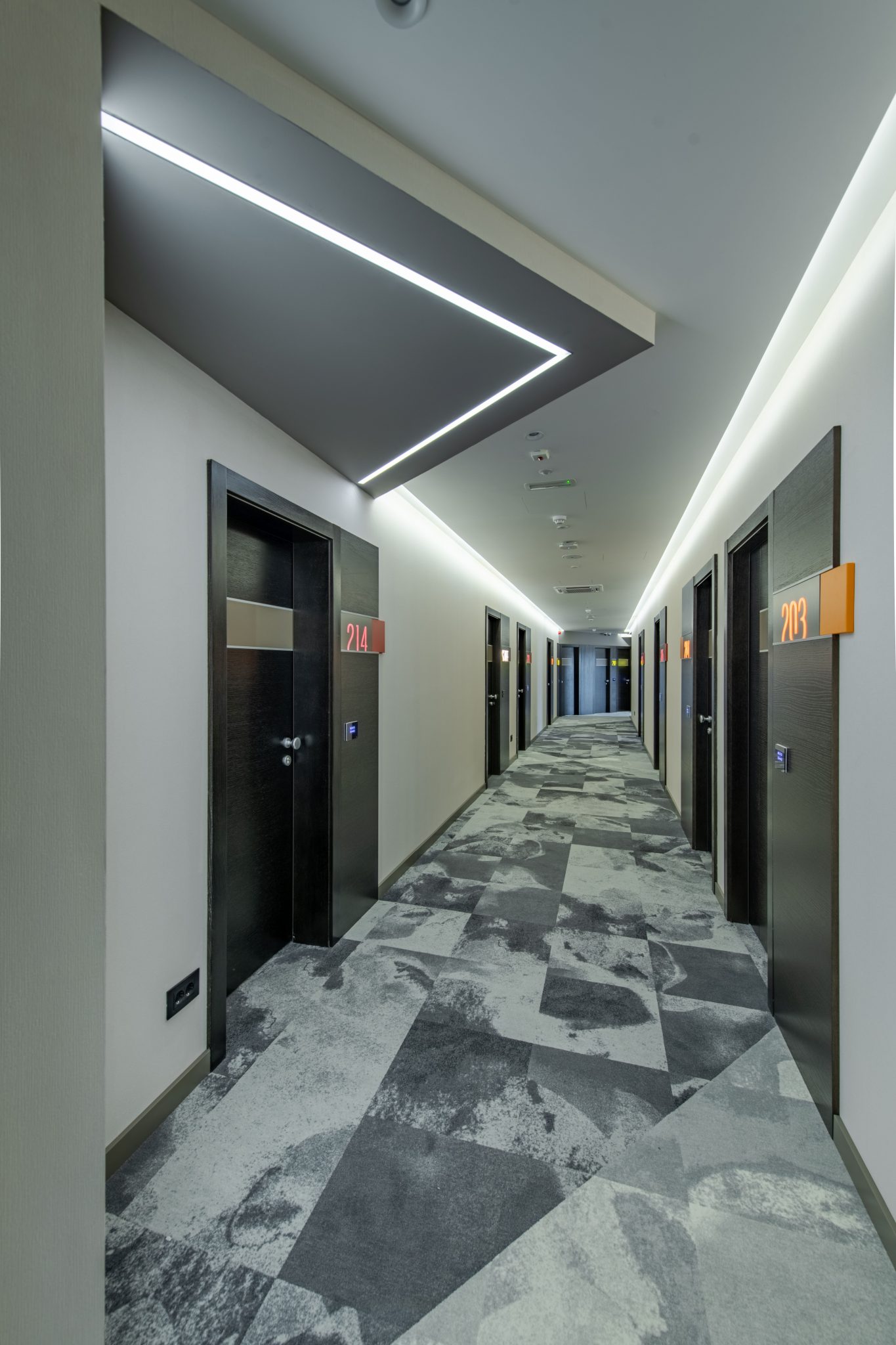 Hodnik hotela Ženeva Lux